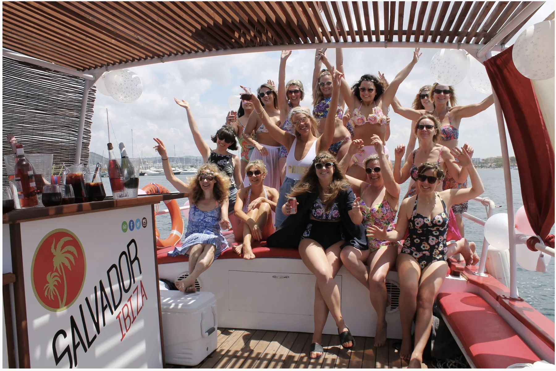 Intérieur du bateau Salvador Ibiza